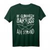 In Gedanken Barfuß am Strand T-Shirt - Für Fernweh, Reise- und Meerliebhaber mit niedlichem Papierboot Design