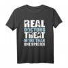 Real Doctor Treat More Than One Species Veterinarian T-Shirt – Perfekt für Tierärzte, Tierliebhaber & zukünftige Vet-Studenten