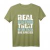 Real Doctor Treat More Than One Species Veterinarian T-Shirt – Perfekt für Tierärzte, Tierliebhaber & zukünftige Vet-Studenten