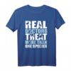 Real Doctor Treat More Than One Species Veterinarian T-Shirt – Perfekt für Tierärzte, Tierliebhaber & zukünftige Vet-Studenten