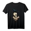 Rabe und Totenkopf für Literatur Liebhaber T-Shirt - Gothic, Horror & Edgar Allan Poe Geschenk für Fans