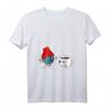 She Loves Me More Häkelgarn und Kaffee T-Shirt – Lustige Geschenkidee für Koffein- und Bastelliebhaber