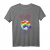 Kiss More Girls LGBTQ Support T-Shirt – Vielfalt, Pride & Liebe für Lesben, Gays, Bisexuelle, Transgender & Queer – Perfektes Geschenk zum Geburtstag & Weihnachten