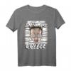 I need more coffee - Lustiges Geschenk für Kaffeeliebhaber, Gamer und Kaffeejunkies T-Shirt