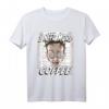 I need more coffee - Lustiges Geschenk für Kaffeeliebhaber, Gamer und Kaffeejunkies T-Shirt