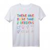 LGBTQ Flag T-Shirt - There Are More Than 2 Genders - Unterstütze Geschlechtervielfalt mit stilvollem Design für Pansexual und Asexual Freunde