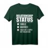 Relationship Status Taken Super Hot Moldovan Pride Moldawien T-Shirt – Perfektes Geschenk für Verlobte, Ehepartner und Liebhaber moldawischer Kultur