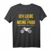 Meine Frau mich Motocross fahren lässt - Motorrad T-Shirt für Biker, Motorradfahrer & Motocross Fans als Geschenkidee zu Geburtstag & Weihnachten