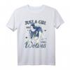 Just A Girl Who Loves Wolves - Mädchen & Kinder T-Shirt mit Wolf-Motiv für Wolf-Liebhaber