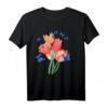 Flieder Schmetterling Liebe Design Blumen Tulpen T-Shirt für Frühling & Sommer – Perfekt für Naturliebhaber & Tierfreunde