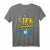 Reisen Urlaub T-Shirt für Camper und Naturfreunde - Lustiges Spruch-Design für Wohnmobil, Zelt und Campingabenteuer
