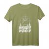 Wanderwoman Damen Wandern T-Shirt - Lustiges Outdoor-Shirt für Berge, Natur & Trekking, Perfekt als Geschenk für Natur- und Campingliebhaberinnen