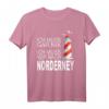 ICH MUSS NUR NACH NORDERNEY - Strand Heimat Sprüche Motiv T-Shirt für Nordsee- & Ostsee-Fans, Urlaubssouvenir & Geschenkidee
