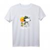 HapKoala Snoopy Adventure Awaits T-Shirt - Offiziell lizenziert, perfektes Geschenk für Fans & Geburtstagskinder