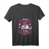 Damen Camping Camper Flamingo Wohnwagen T-Shirt mit V-Ausschnitt – Lustiges Camperin Outfit für Abenteuer und Camping Fans