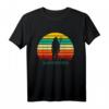 Sondeln T-Shirt Schatzsucher Retro Sunset – Perfektes Outfit für Metalldetektor-Enthusiasten & Schatzsucher