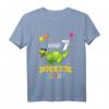 Kinder Dinosaurier T-Shirt zum 7. Geburtstag - Klassisch geschnitten, für Jungen und Mädchen, Dino Motiv