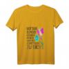 Damen T-Shirt mit Schmetterling und Blümchen – Buntes V-Ausschnitt Shirt mit Tiermotiven, perfekt für Natur- und Tierliebhaberinnen