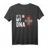 Meine DNA Schweiz Flagge T-Shirt – Exklusives Design, perfektes Geschenk für Freunde mit Schweizer Wurzeln zu Geburtstag & Weihnachten