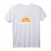 Damen T-Shirt mit Regenbogen und Sonne - Retro Design für Frühling & Sommer, Geschenkidee für Frauen