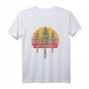 Retro-Sonne und Redwood-Bäume T-Shirt – Minimalistisches Natur-Design für Outdoor-Enthusiasten, Wanderer & Naturliebhaber