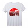 Urlaubs Träume - Strand Palmen Meer Sommer Sonnenuntergang T-Shirt für Reise- und Strandliebhaber, Retro Vintage Design