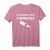 Lustiges Tornado Zünder Meme T-Shirt – Witziges Wochenende-Outfit mit Spruch, klassisch geschnitten, doppelt genähter Saum