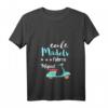 Damen Coole Mädels Fahren Moped T-Shirt mit V-Ausschnitt – Für Moped, Scooter & Oldschool Roller Fans