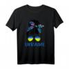 Ukrainisches Mädchen T-Shirt – Klassisch geschnitten mit doppeltem Saum, ideal zur Unterstützung der ukrainischen Kultur