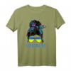 Ukrainisches Mädchen T-Shirt – Klassisch geschnitten mit doppeltem Saum, ideal zur Unterstützung der ukrainischen Kultur