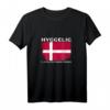 Hyggelig Glücklich Ohne Berge Dänemark T-Shirt mit Flagge – Perfekt für Dänemark-Urlauber & Skandinavien-Liebhaber