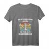 Wangerooge Souvenir T-Shirt mit V-Ausschnitt – Nordsee Insel Urlaub & Mitbringsel für Inselbewohner und Urlauber