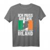 Irland Urlaub T-Shirt mit Irischer Flagge - Klassisch geschnitten, doppelt genähter Saum für Irland-Reisende und Fans
