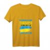 Damen T-Shirt 'Brauch keine Therapie ich muss nur nach Ukraine' mit V-Ausschnitt – Lustiges Outfit für Ukraine-Liebhaber & Urlaubsreisende
