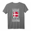Keine Therapie Ich Muss Nur Nach Blåvand Dänemark Urlaub T-Shirt – Perfektes Geschenk für Dänemark-Fans & Strandurlaub-Liebhaber