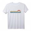 Maracaibo Venezuela Retro Sunset Regenbogen Synth-Streifen Langarmshirt mit verwittertem Design & Sonnenuntergang – 70er/80er Retrowave Style