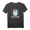 Rotkehlchen Kuschelt mit Teddybär Schlafanzug Nachthemd T-Shirt – Bequeme Vogelmotiv Schlafkleidung für Ornithologen, Vogelliebhaber & Naturfreunde