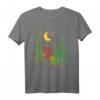Elche im Wald T-Shirt mit Halbmond und Sternen – Perfekt für Naturliebhaber, Wanderer, Camper und Outdoor-Fans