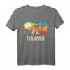 Hawaii UFO Alien Raumschiff Berge Retro Wandern T-Shirt - Vintage Conspiracy Theory Design für Natur- und Abenteuerfans
