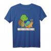 Wanderfreunde T-Shirt - Lustiges Wandern Geschenk mit Schnecke & Schildkröte für Rentner & langsame Wanderer zum Geburtstag oder Wanderreise
